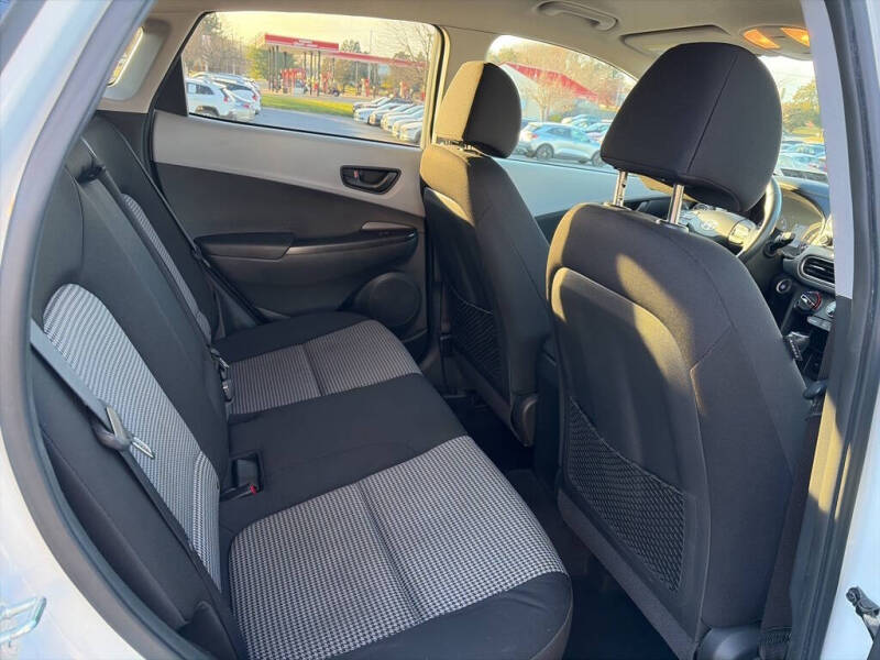 2021 Hyundai Kona SEL