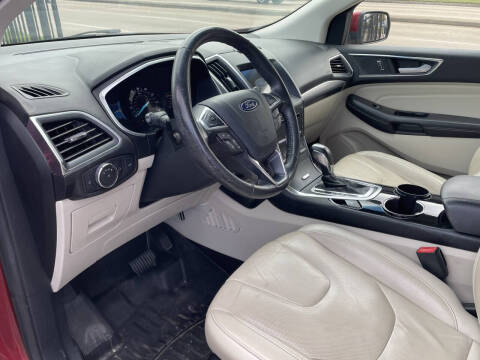 2017 Ford Edge Titanium