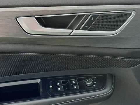 2024 Volkswagen Atlas Cross Sport SE 4Motion