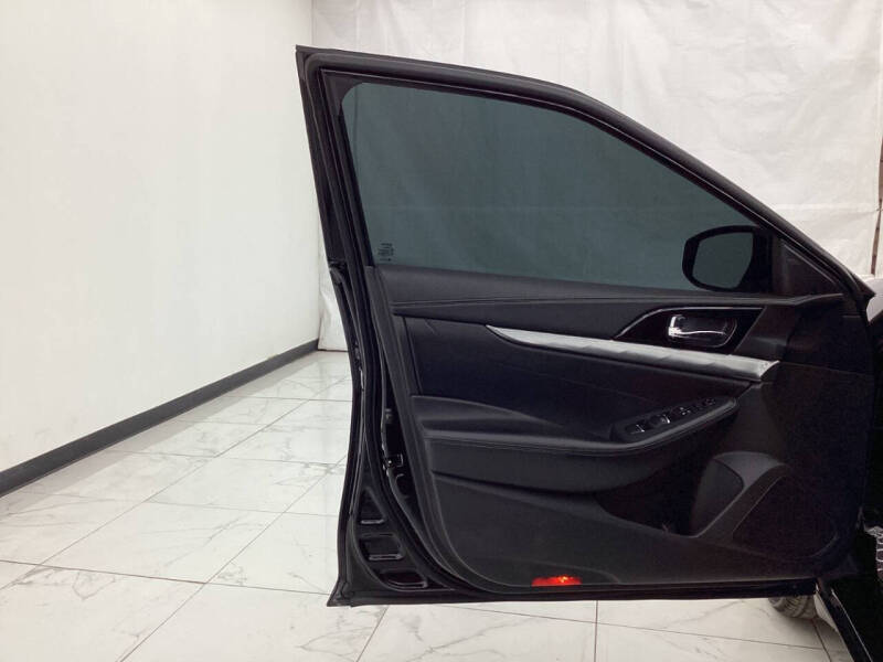 2022 Nissan Maxima 3.5 SV