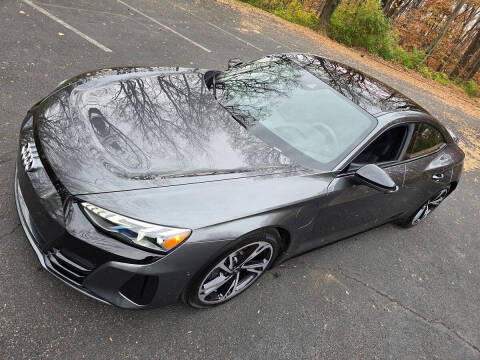 2023 Audi e-tron GT quattro Prestige