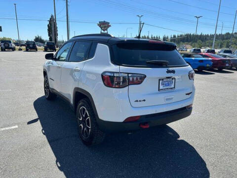 2025 Jeep Compass Trailhawk