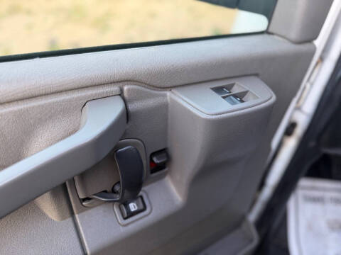 2016 Chevrolet Express 2500