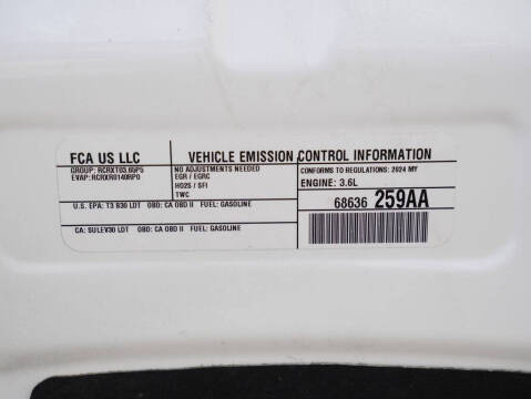 2024 Chrysler Pacifica Touring L