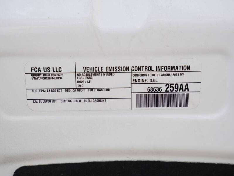 2024 Chrysler Pacifica Touring L