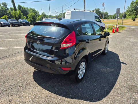 2013 Ford Fiesta SE