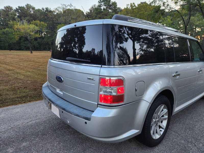 2011 Ford Flex SEL photo 7