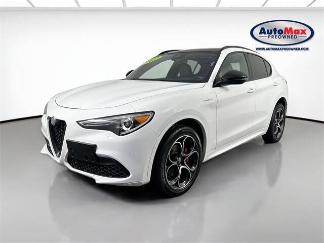 2022 Alfa Romeo Stelvio Veloce