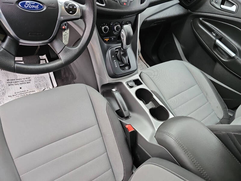 2015 Ford Escape SE photo 14