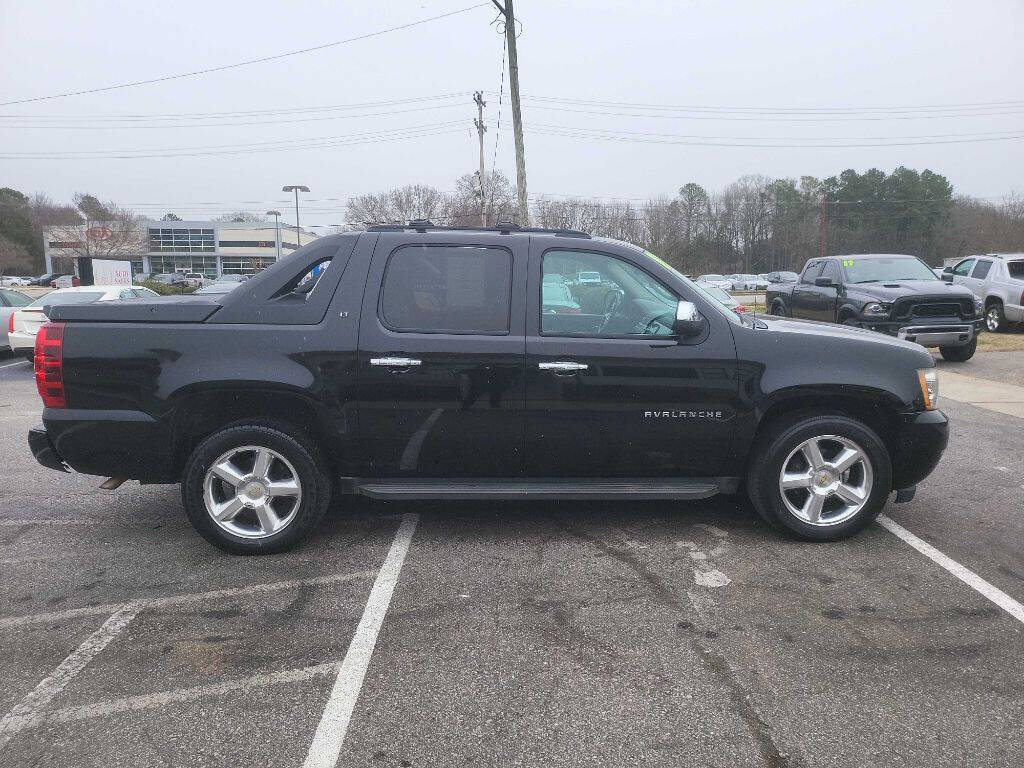 2012 Chevrolet Avalanche for sale at First Place Auto Sales LLC in Rock Hill, SC