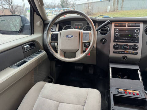 2011 Ford Expedition EL XL