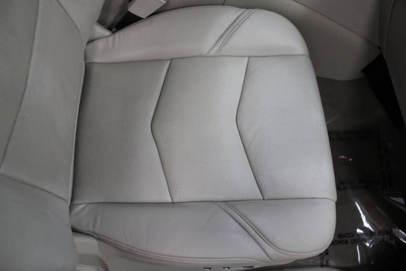 2020 Cadillac Escalade Premium Luxury