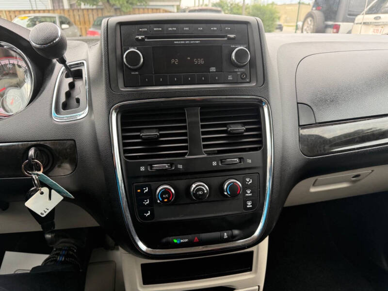 2013 Dodge Grand Caravan American Value Package