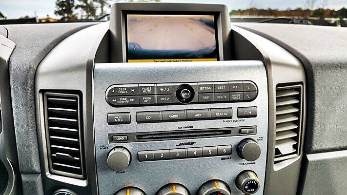 2005 Nissan Armada LE