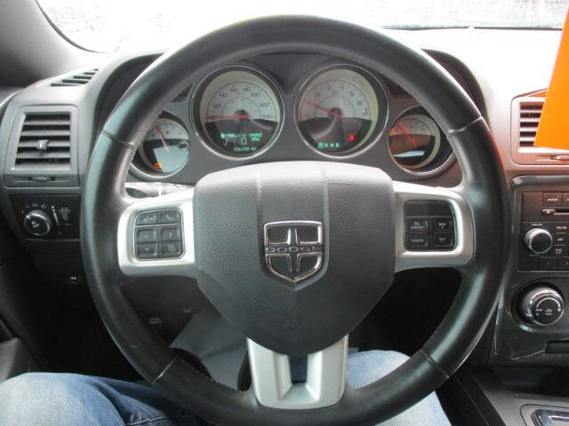 2014 Dodge Challenger SXT