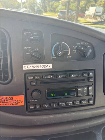 2007 Ford E-Series E-350 SD XLT