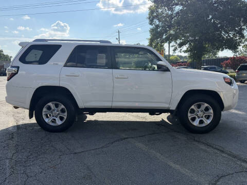 2018 Toyota 4Runner SR5