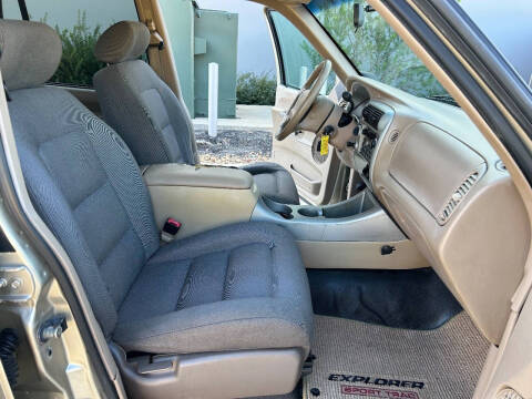 2002 Ford Explorer Sport Trac Value