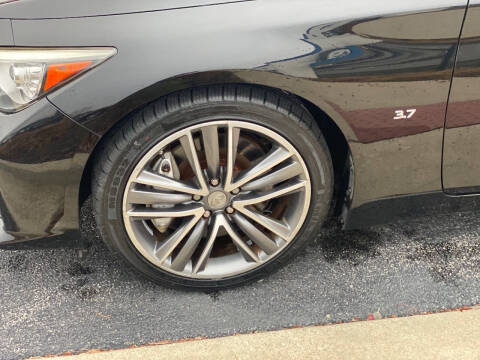 2015 Infiniti Q50 Sport