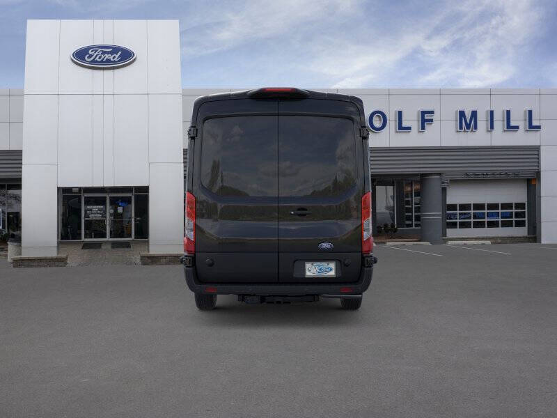 2026 Ford Transit 250