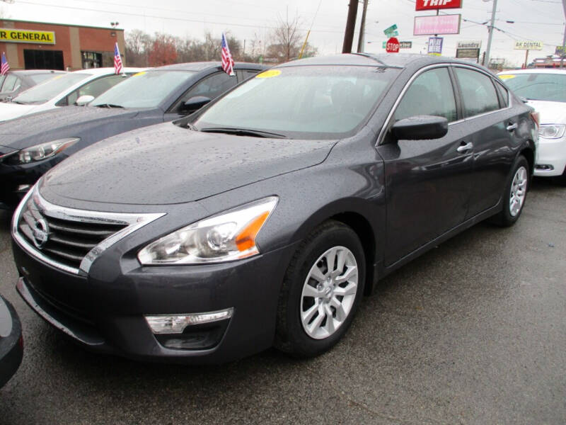 2013 Nissan Altima Sedan S's photo
