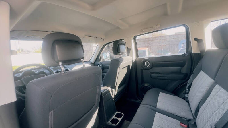 2010 Dodge Nitro SE