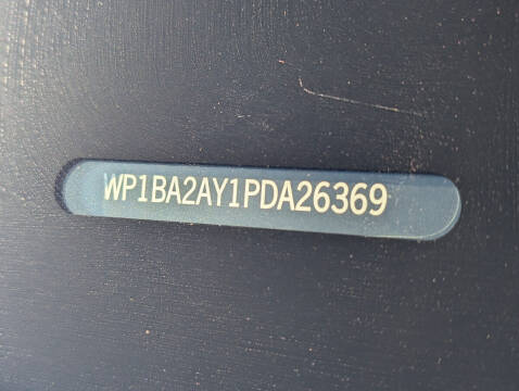 2023 Porsche Cayenne Coupe Platinum Edition