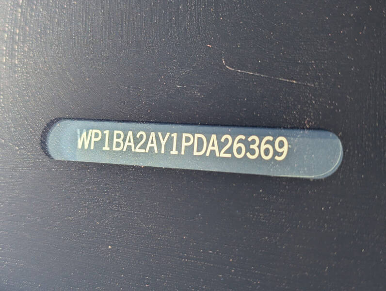 2023 Porsche Cayenne Coupe Platinum Edition