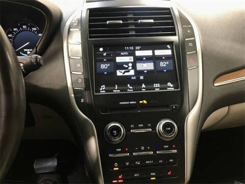 2019 Lincoln MKC Select
