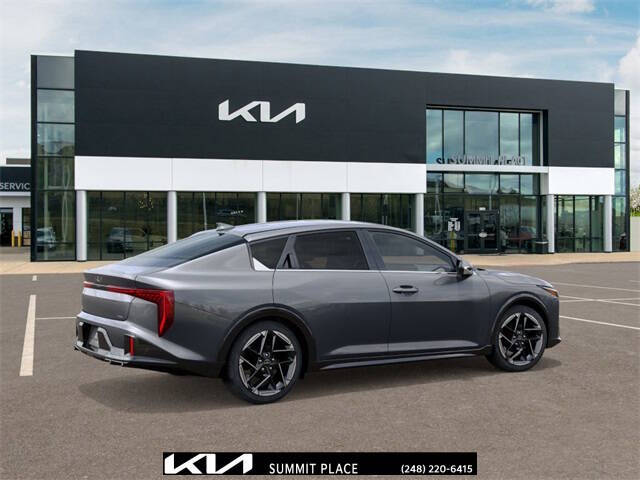 2025 Kia K4 GT-Line