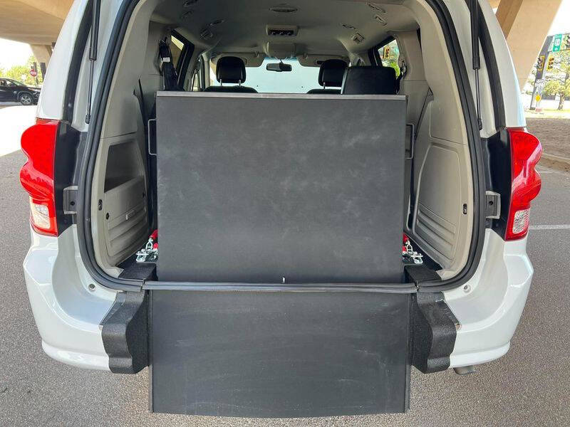 2017 Dodge Caravan