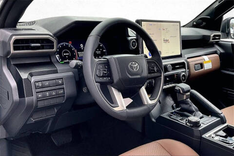 2025 Toyota 4Runner Limited HV