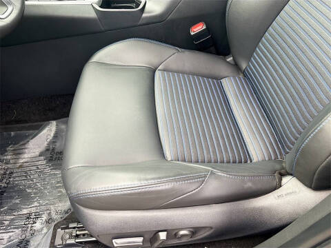 2025 Toyota RAV4 Hybrid XSE