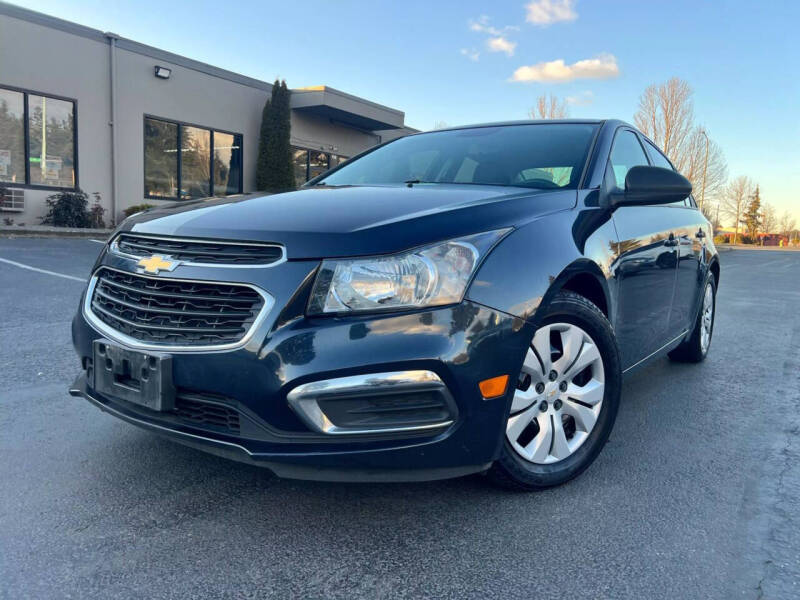 2015 Chevrolet Cruze for sale at BARAAN AUTO SALES in Federal Way WA
