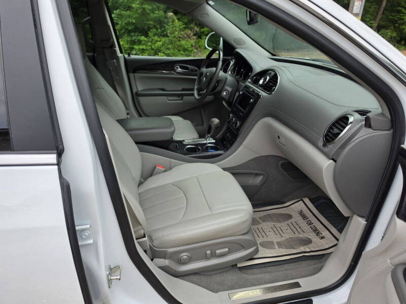 2017 Buick Enclave Leather
