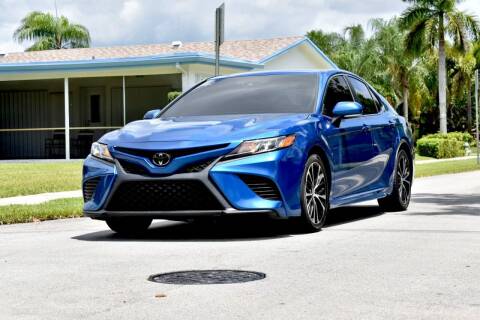 2018 Toyota Camry for sale at NOAH AUTO SALES in Hollywood FL