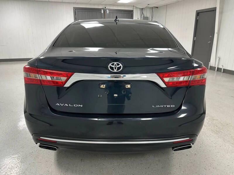 2016 Toyota Avalon Limited