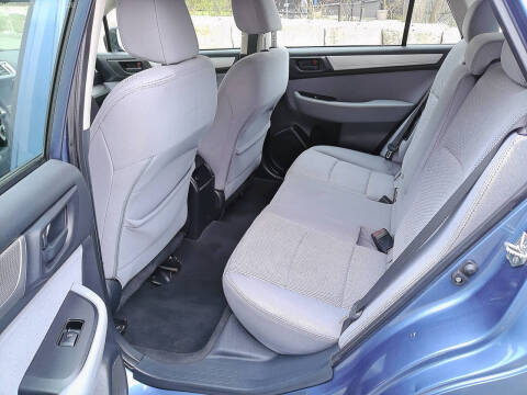2018 Subaru Outback 2.5i