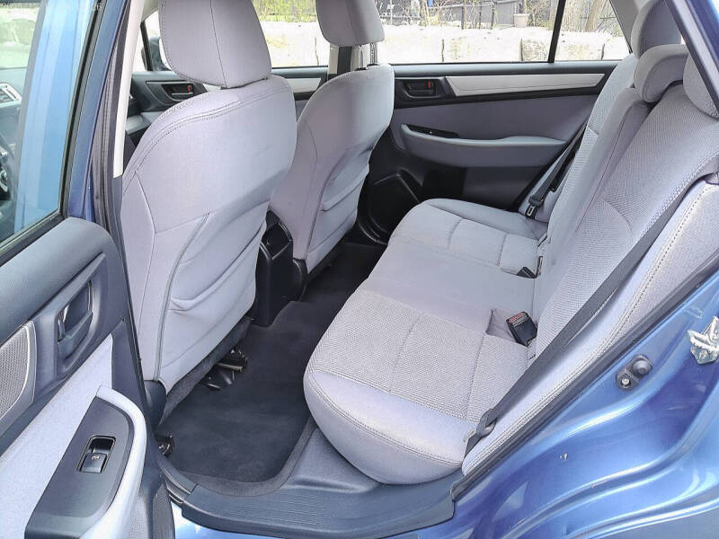 2018 Subaru Outback 2.5i