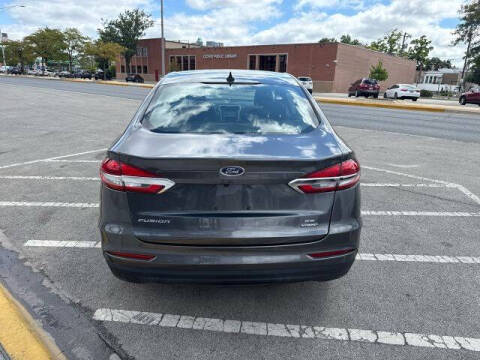 2020 Ford Fusion Hybrid SE