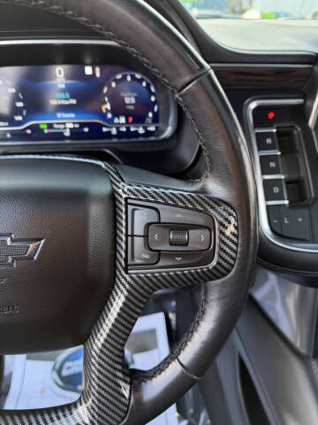 2022 Chevrolet Suburban LT