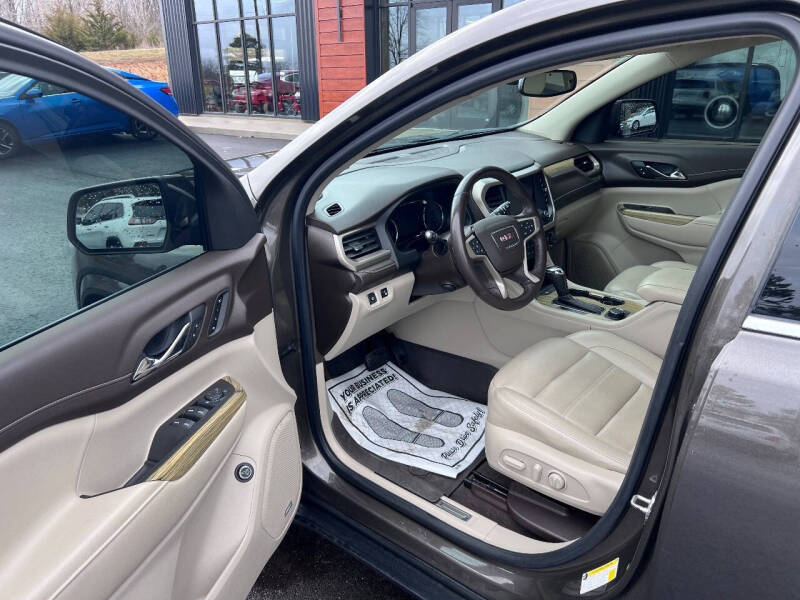 2019 GMC Acadia Denali