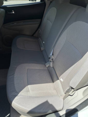 2012 Nissan Rogue SV