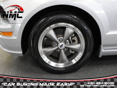 2005 Ford Mustang GT Premium