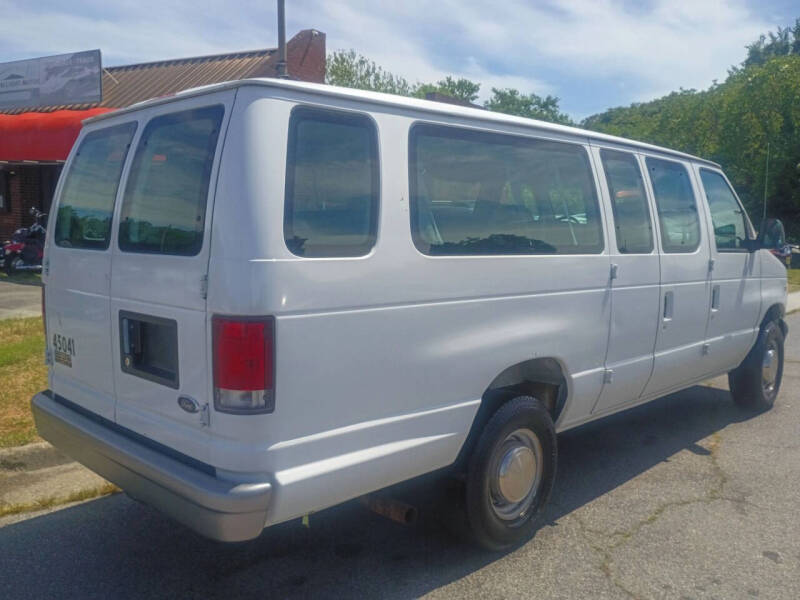1999 Ford E-350