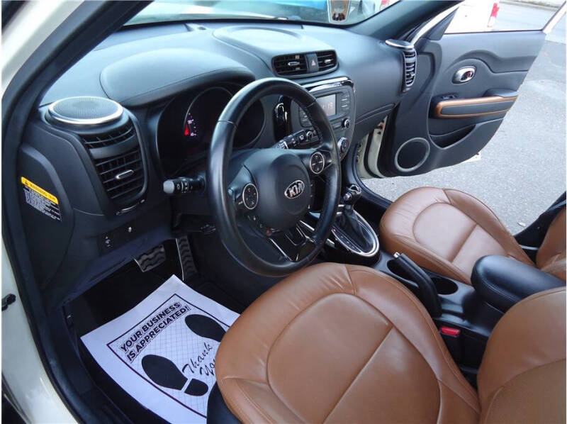 2016 Kia Soul !