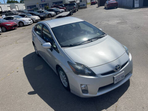 2011 Toyota Prius Two