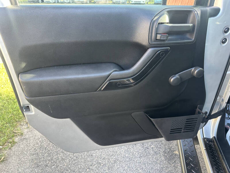 2011 Jeep Wrangler Unlimited Sport