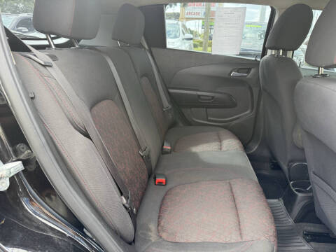 2017 Chevrolet Sonic LT Auto