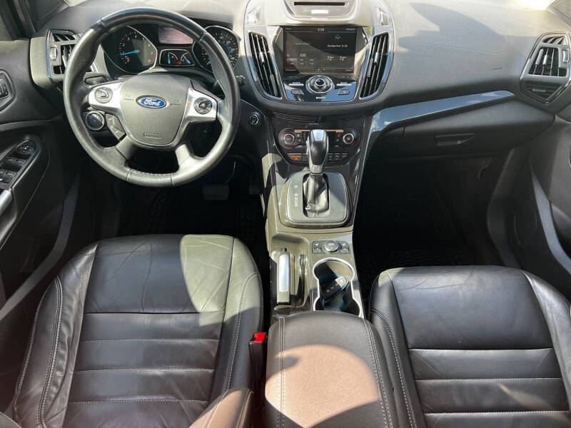 2015 Ford Escape Titanium